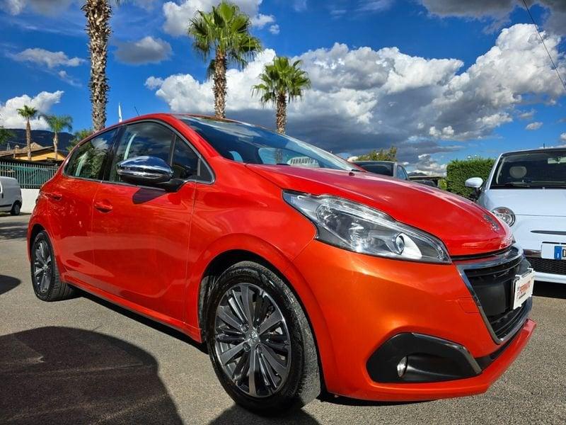 Peugeot 208 1.2 PureTech 82 CV 5 porte Allure Gpl