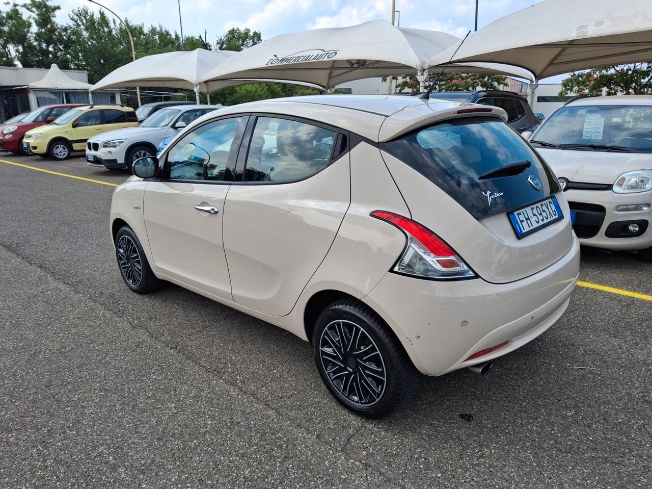 Lancia Ypsilon 1.2 69 CV 5 porte GPL Ecochic Gold