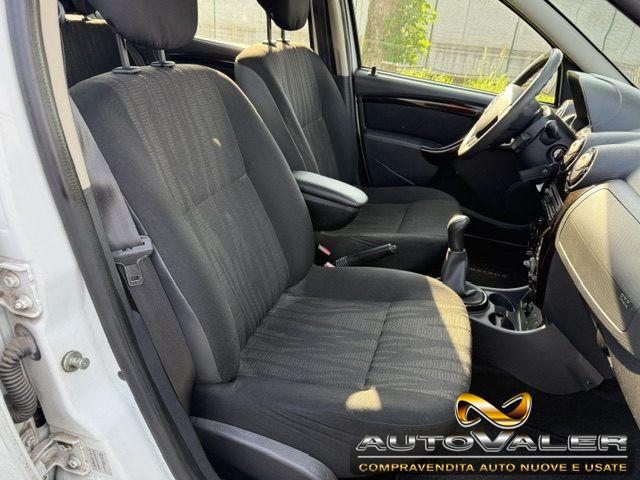 DACIA Duster 1.6 110CV 4x2 GPL Lauréate