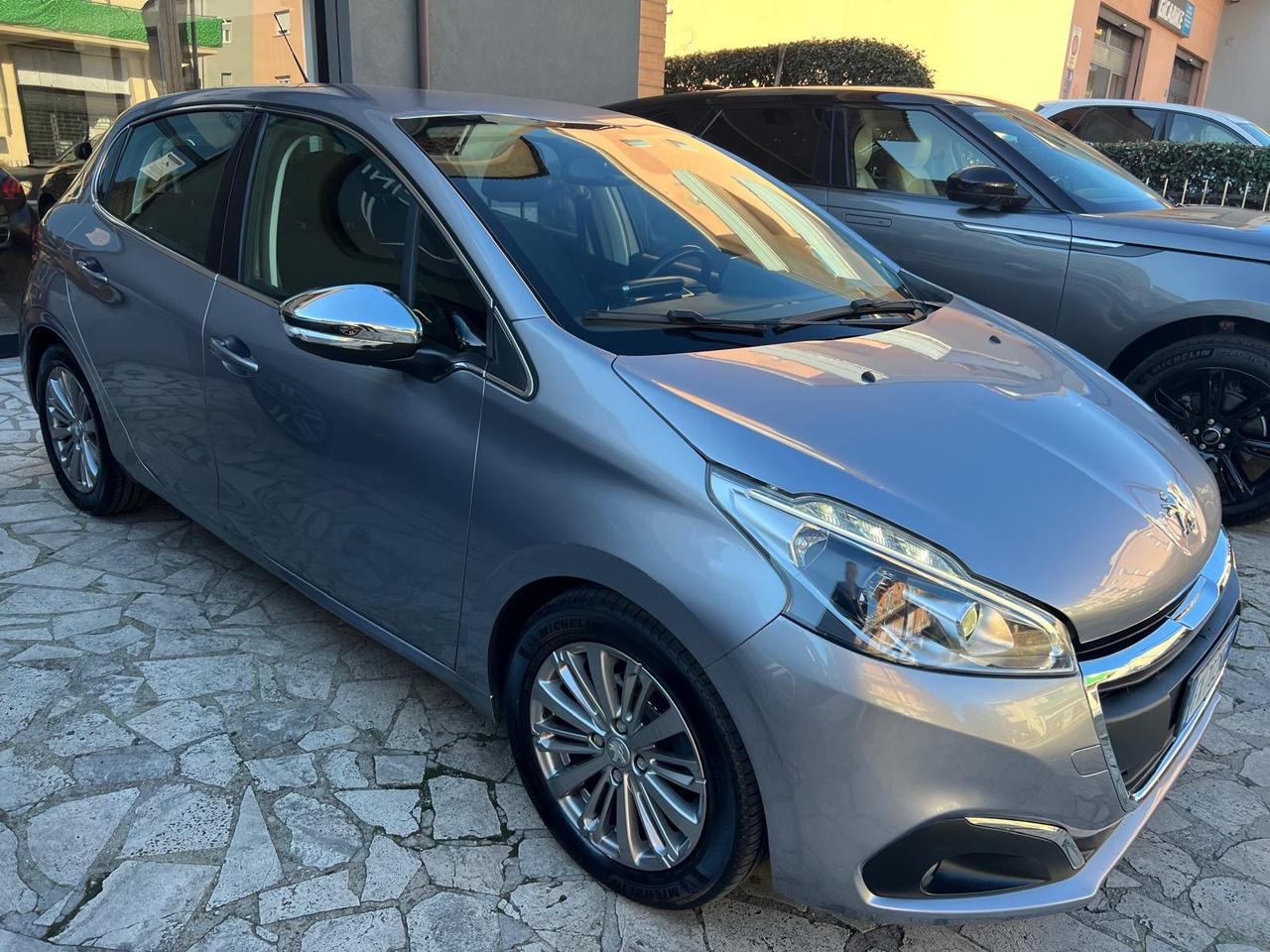 Peugeot 208 BlueHDi 100 S&S 5 porte Allure