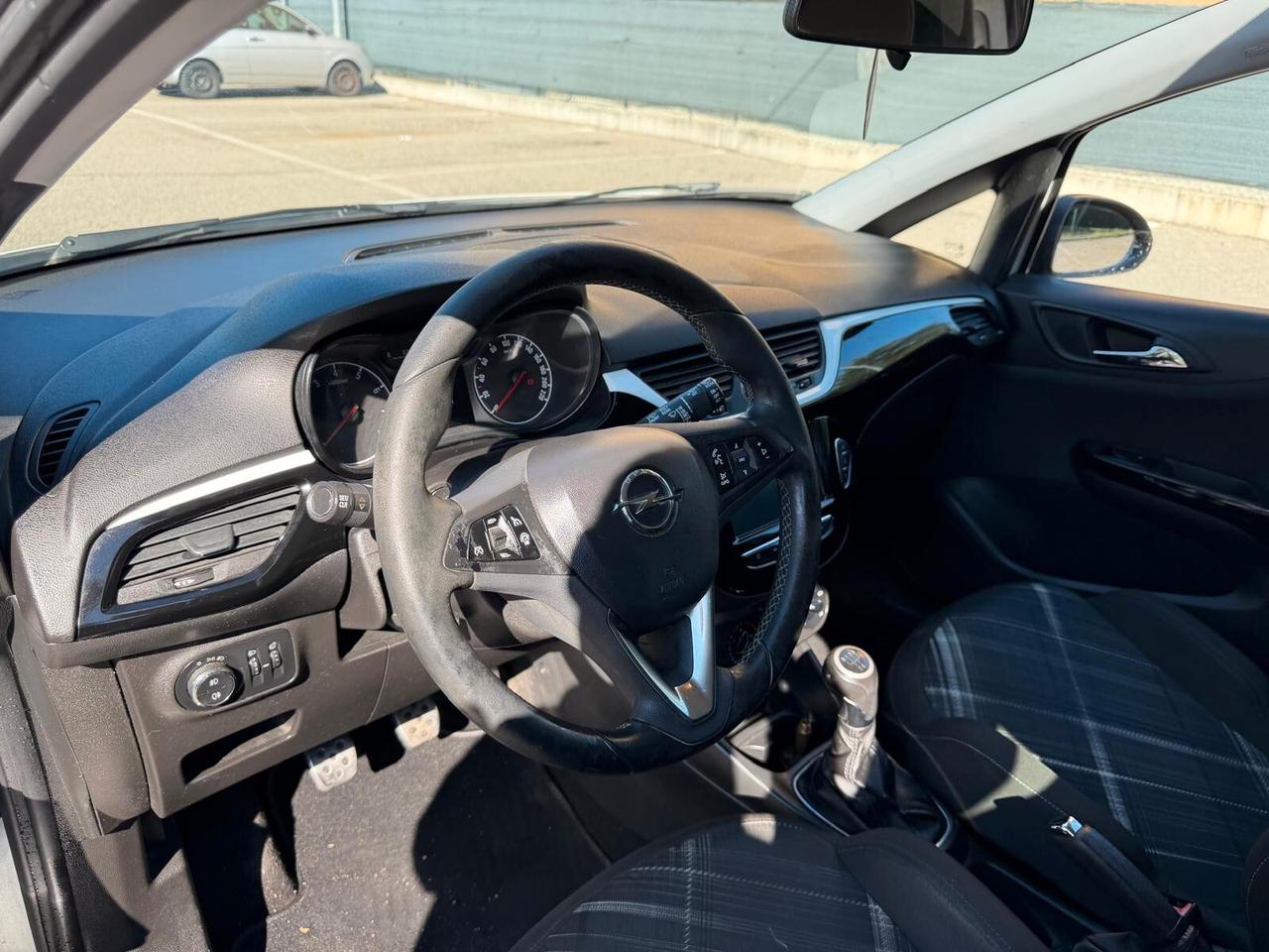 Opel Corsa 1.4 GPL - NEOPATENTATI - 12 MESI DI GARANZIA -