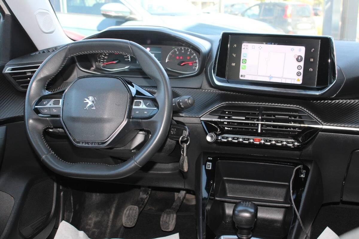 Peugeot 2008 1.2 puretech Active Pack s&s 130cv con CarPlay