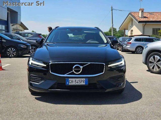 VOLVO V60 V60 2.0 b3 Momentum N1 auto 7m - GH345PR