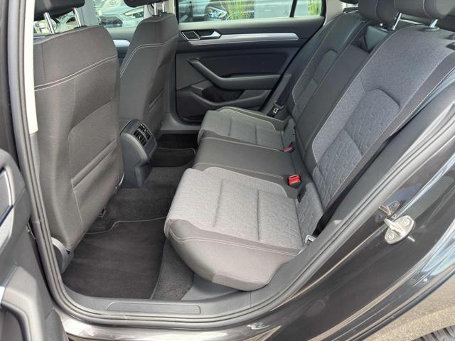 VOLKSWAGEN Passat Variant 2.0 TDI SCR 122 CV EVO DSG Business