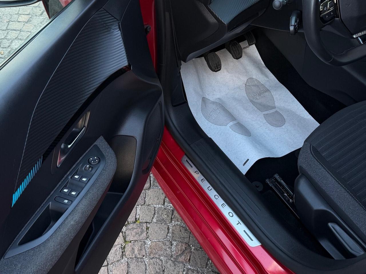 Peugeot 208 PureTech 75 Stop&Start STYLE