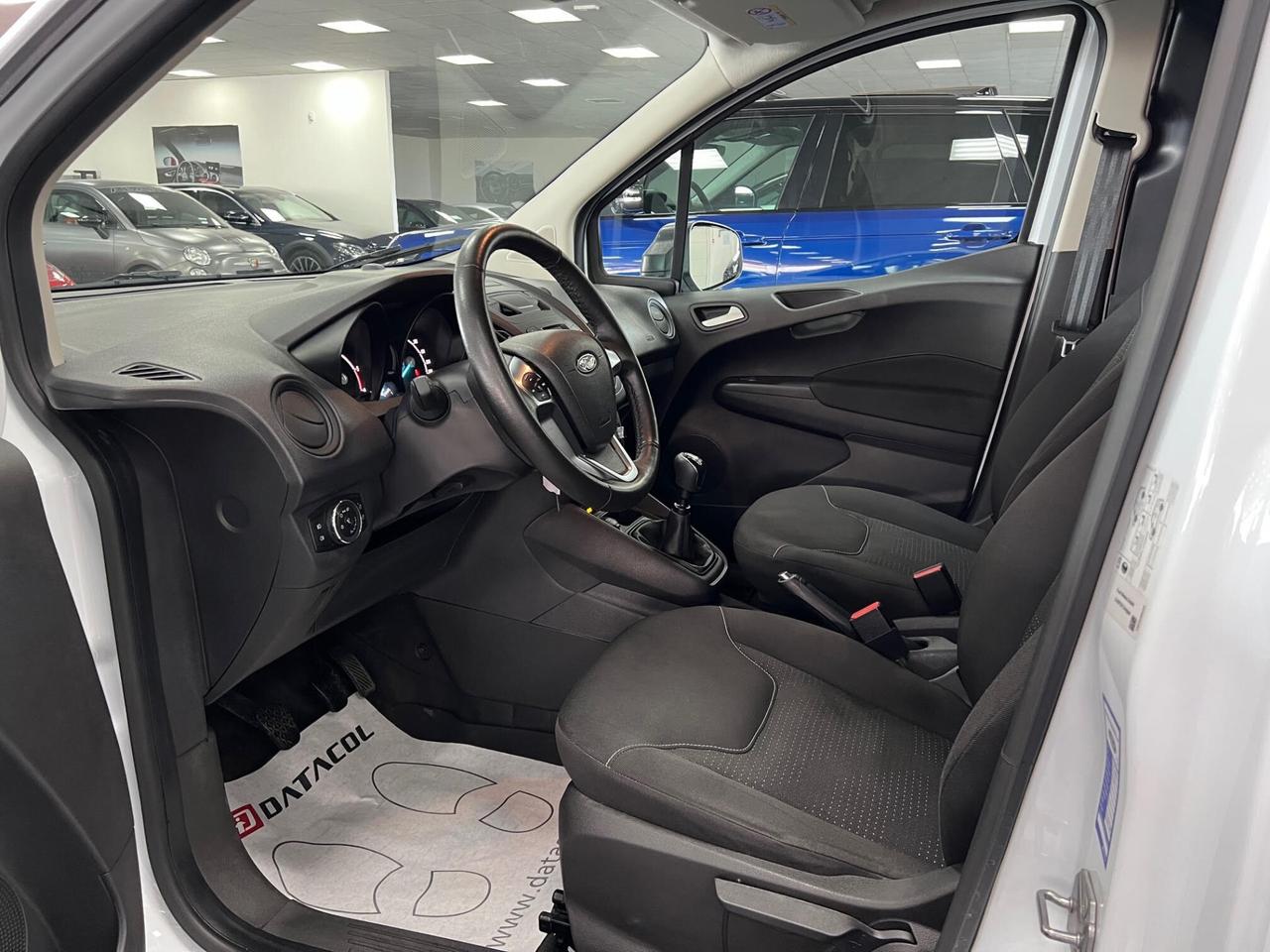 Ford Transit Courier 1.5 tdci + IVA