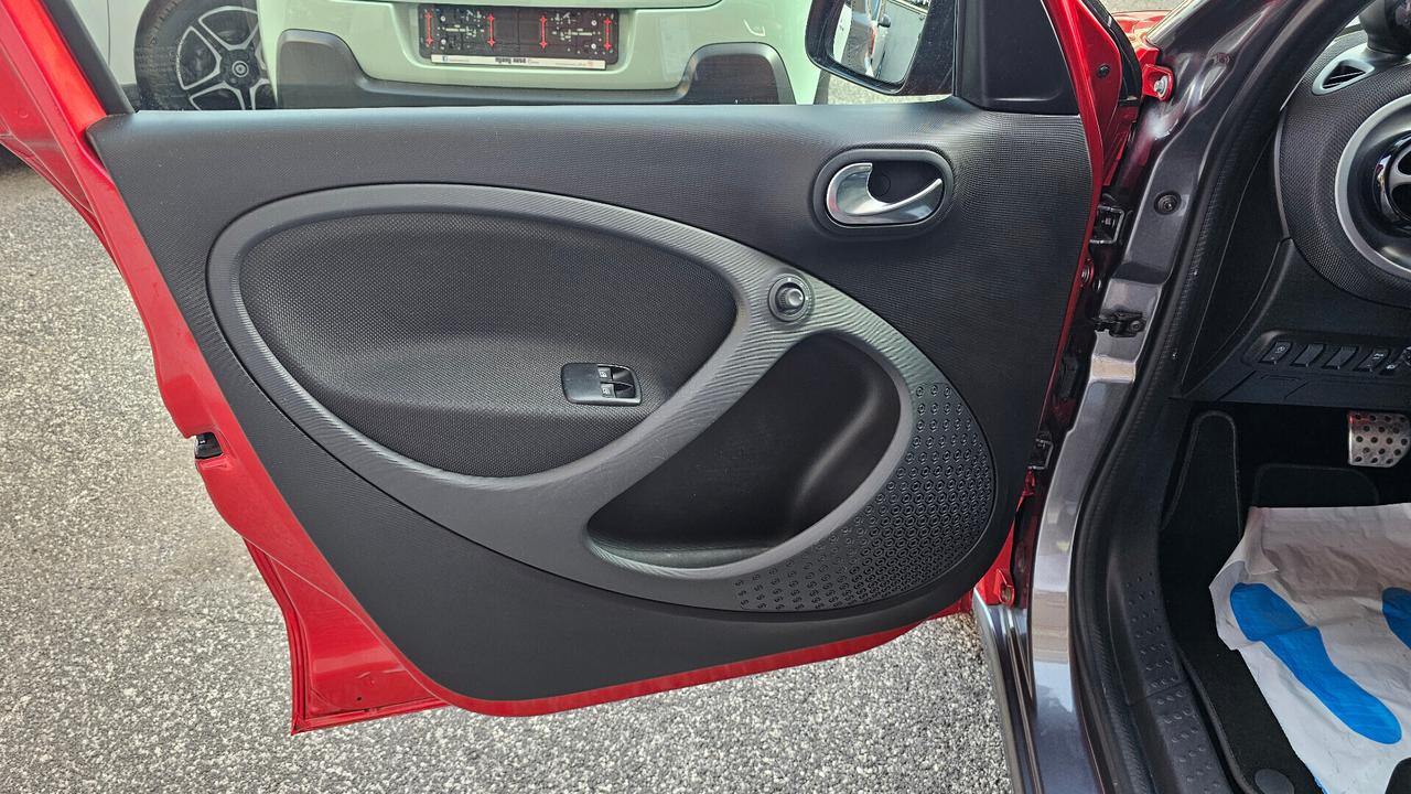 Smart Forfour 90 0.9 Turbo twinamic Prime PACK SPORT UNIPRO CARVERTICAL NAV ANDROID