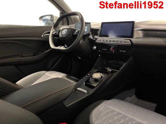 MG MG3 Hybrid+ Luxury Ibrida - Cosmic Silver - Argento -