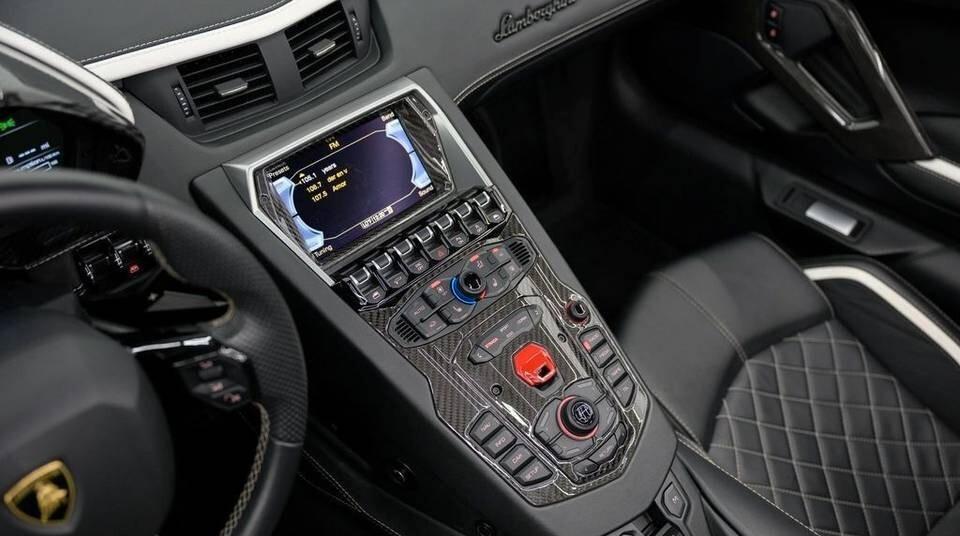 Lamborghini Aventador S6.5 V12 NOLEGGIO LUNGO TERMINE - LEASING FULL INCLUSIVE