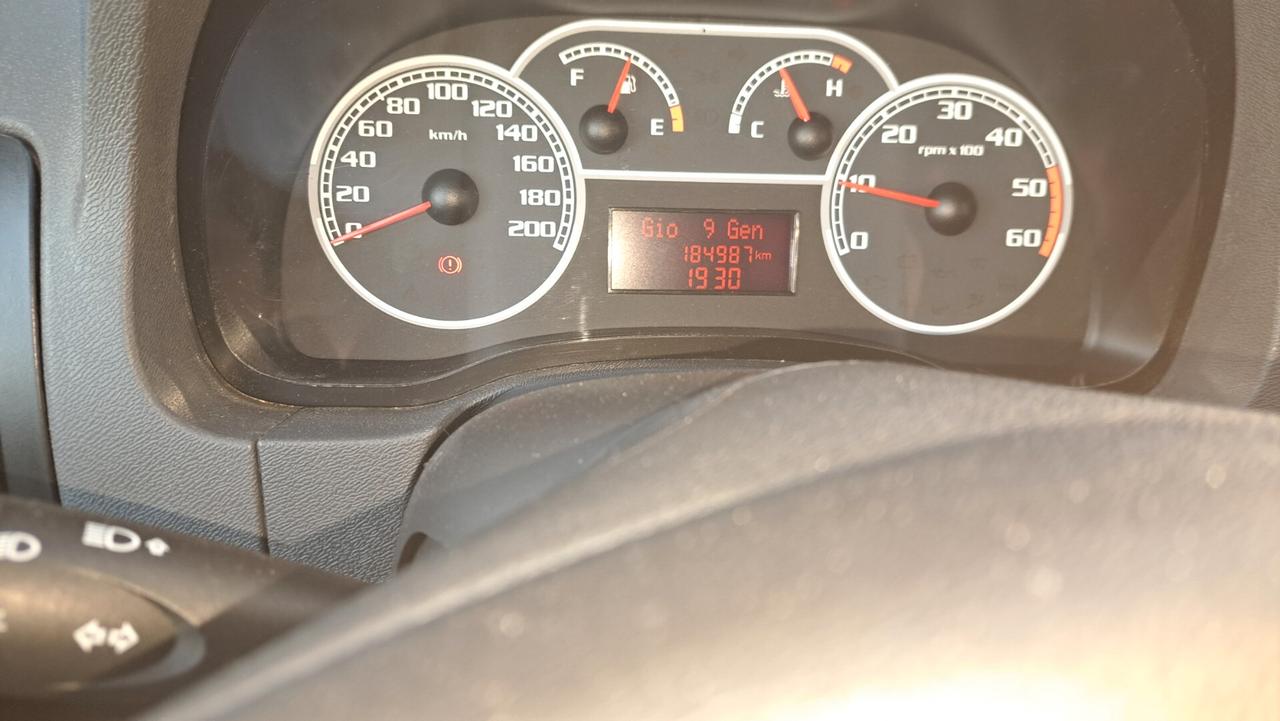 Fiat strada 2014 cassa frigo