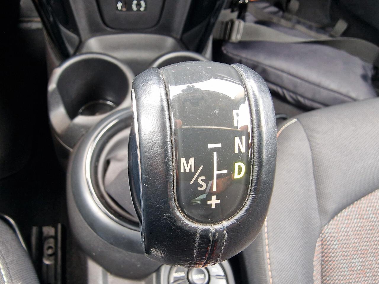 Mini 1.5 Cooper D cambio automatico