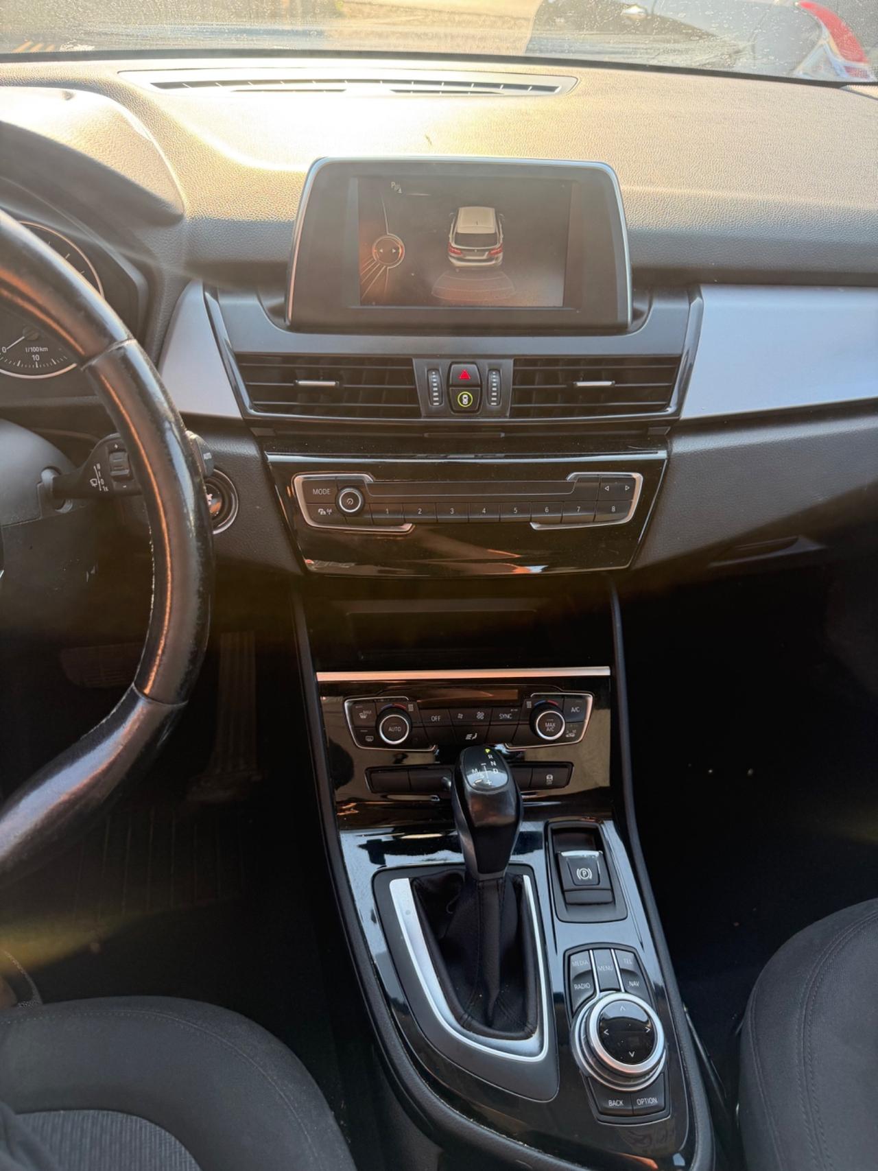Bmw 218 220d xDrive Coupé Advantage