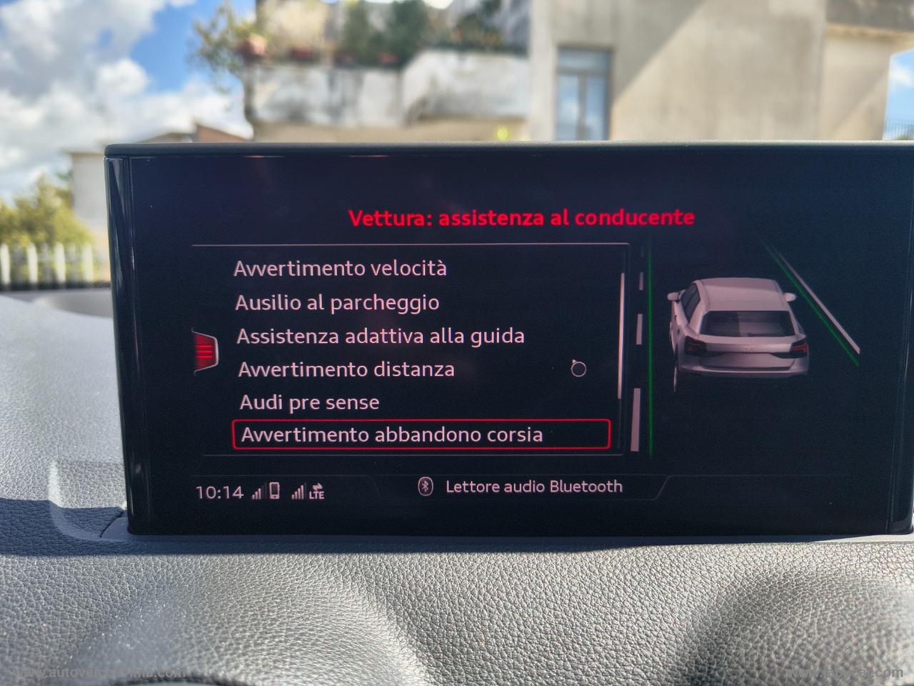 AUDI Q2 30 TDI S tronic Business Plus