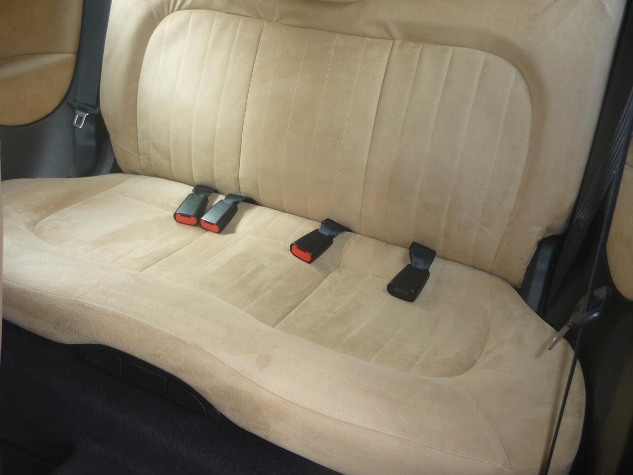 Lancia Ypsilon 1.4 16V Oro Giallo