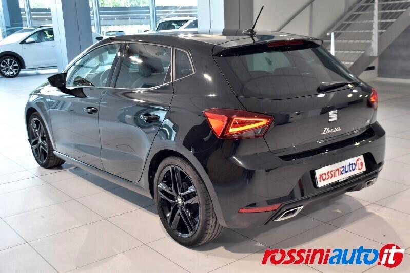SEAT IBIZA 1.0 ECOTSI 95 CV FR + R18 BLACK DESIGN PACK