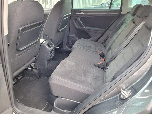 Volkswagen Tiguan 2.0 tdi dsg 4 motion r-line