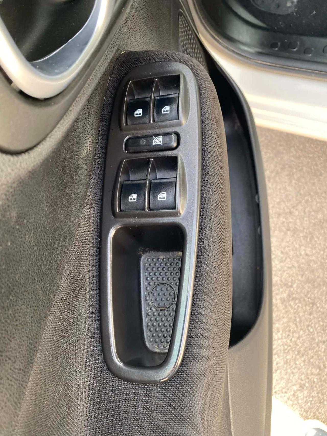 Fiat 500L 1.4 95 CV Lounge Cronologia Tagliandi