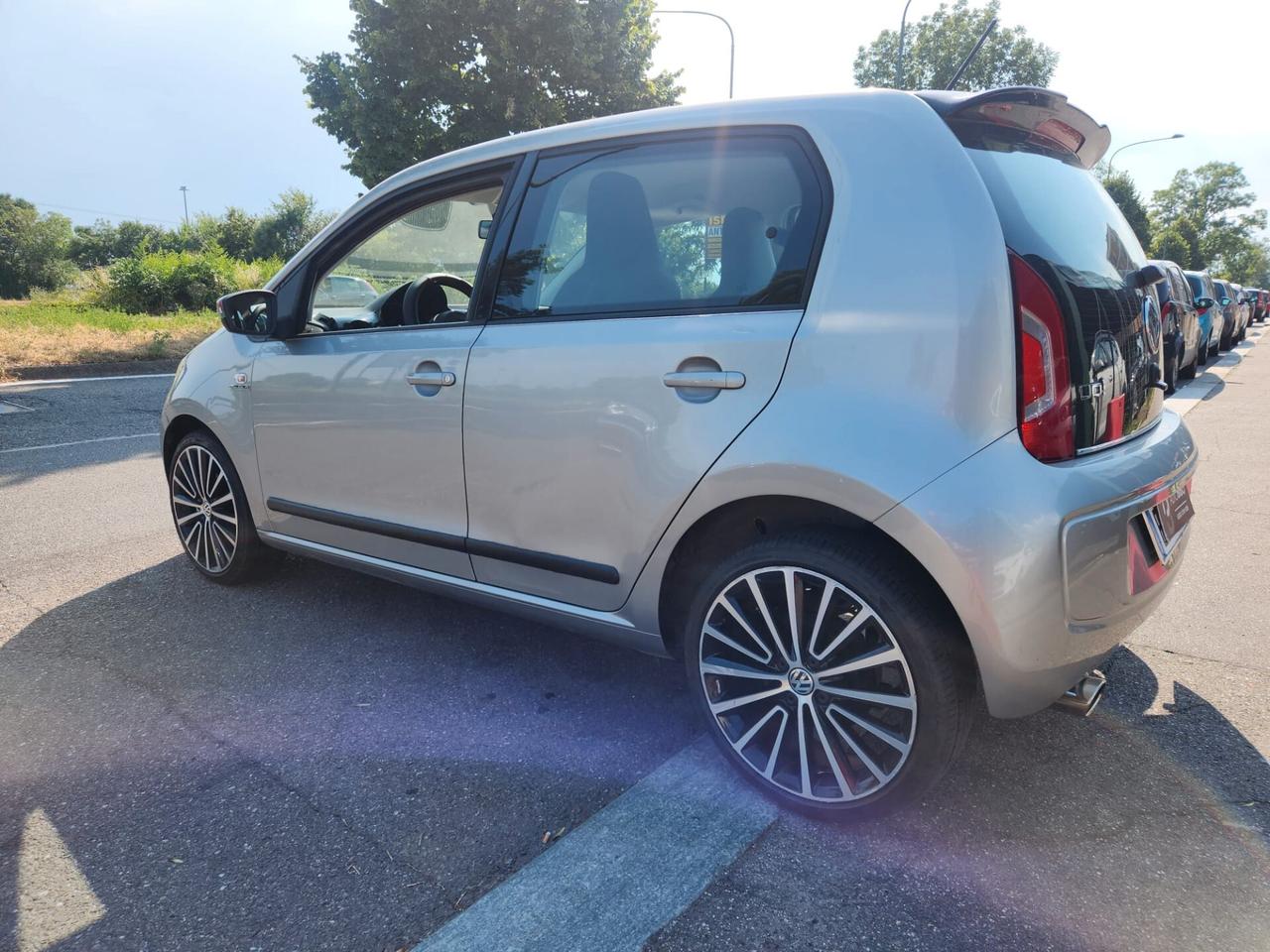 Volkswagen up! 1.0 5p. eco high BlueMotion Technology