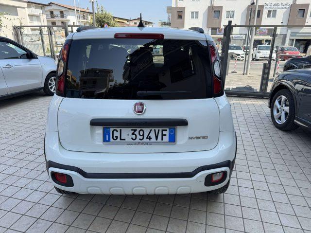 FIAT Panda 1.0 firefly hybrid Cross s&s 70cv 5p.ti
