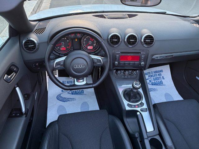 AUDI TT Roadster 1.8 TFSI S-line Bose