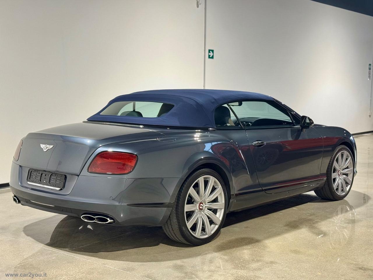 BENTLEY Continental GTC V8