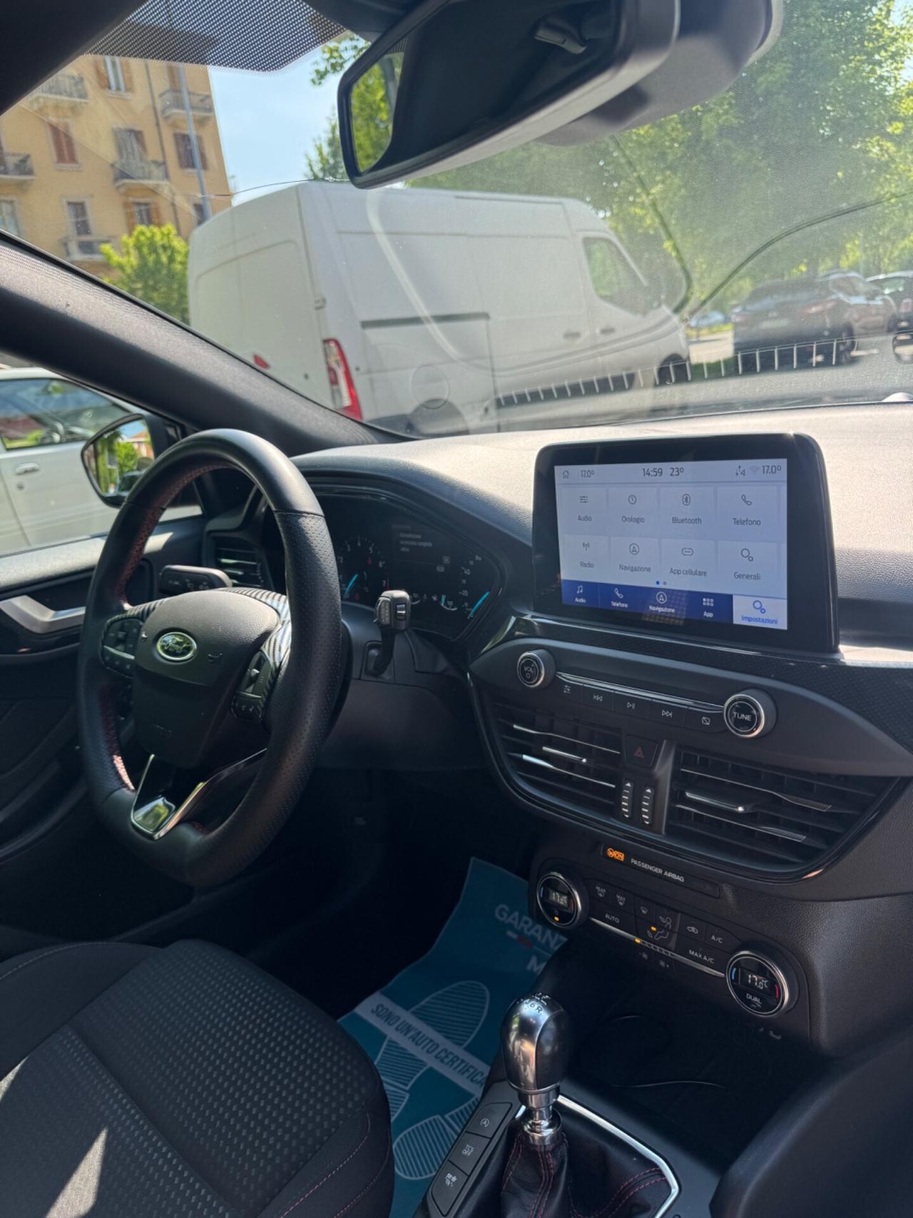 Ford Focus ST-Line EcoBoost Hybrid 1.0 125 cv
