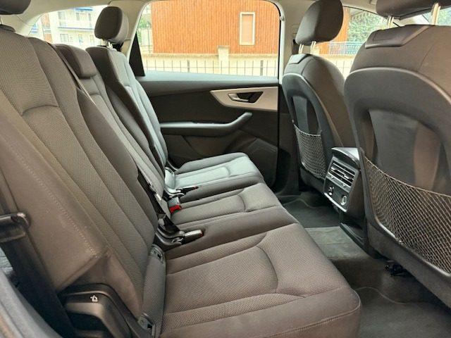 AUDI Q7 50 TDI quattro tiptronic Business
