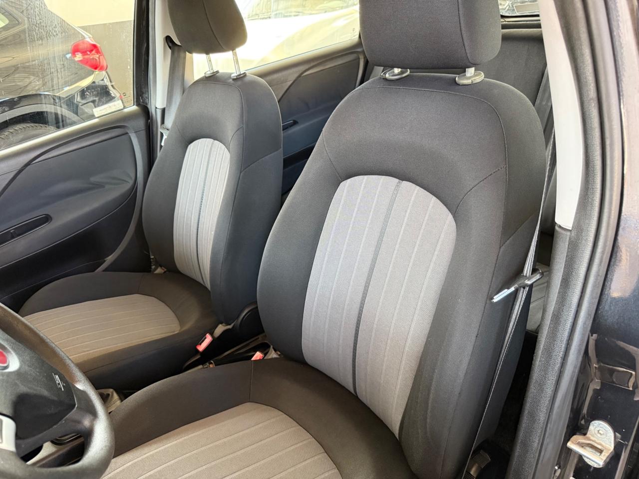 Fiat Punto 1.2 8V 5 porte Street