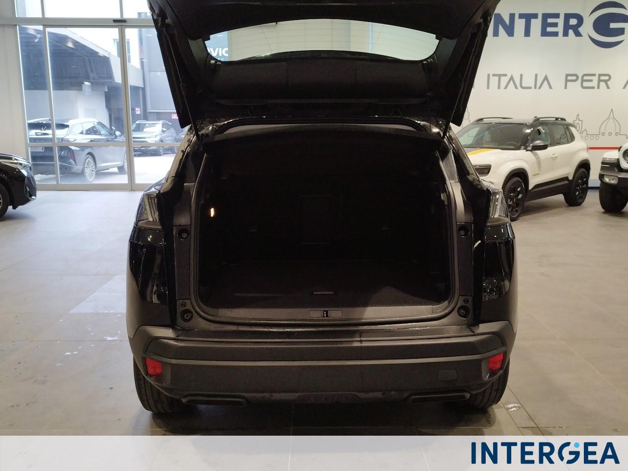 PEUGEOT 3008 1.5 bluehdi Active Business s&s 130cv