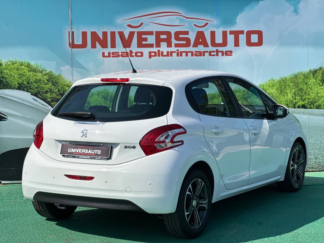 Peugeot 208 1.2 PureTech 82cv Allure 2015
