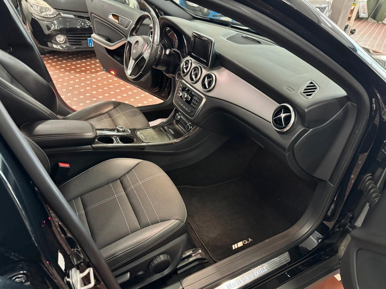 Mercedes-benz GLA 200 CDI Automatic 4Matic Premium