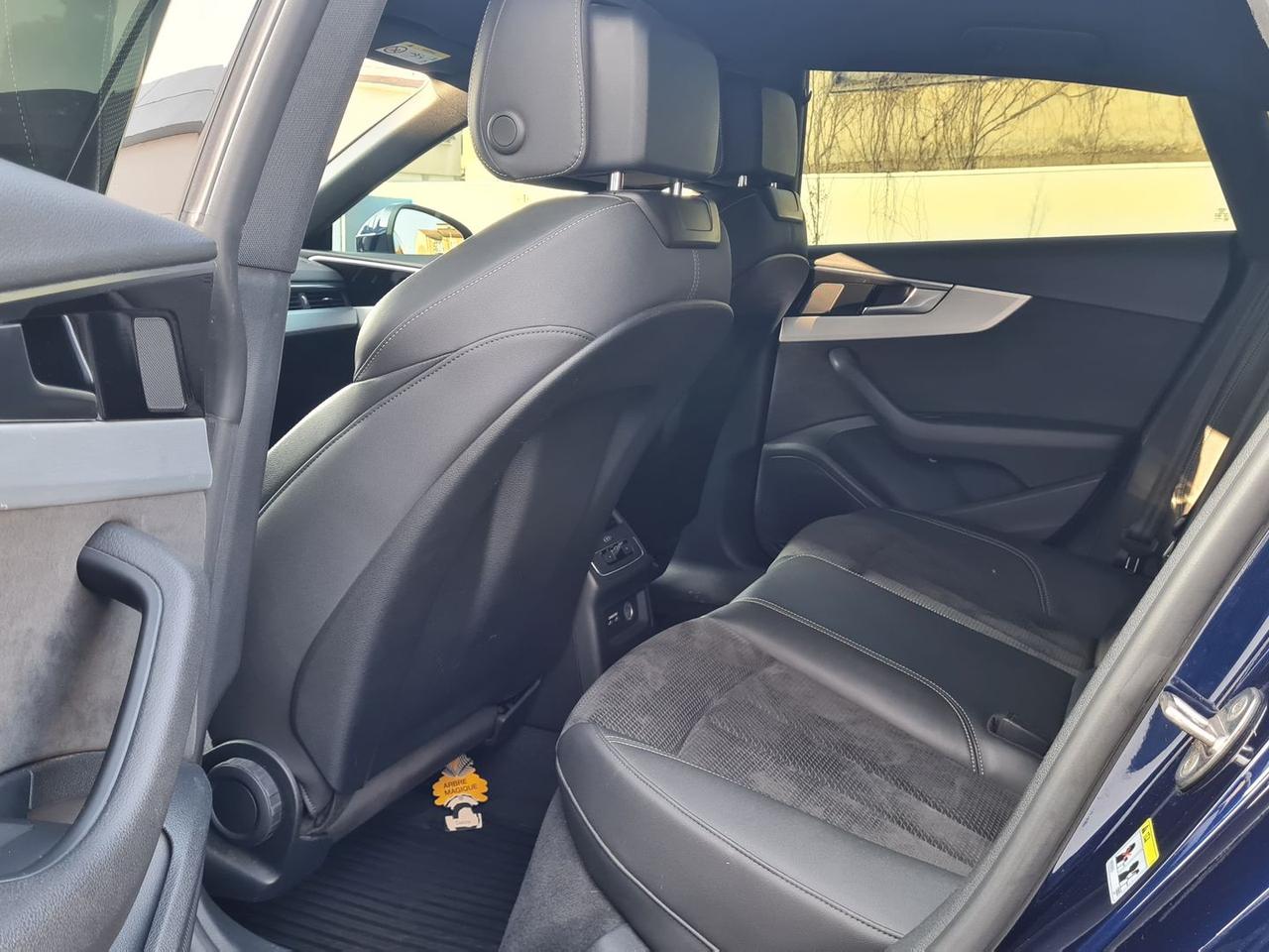 Audi A5 3.0 45 TDI Sport Attitude #9638