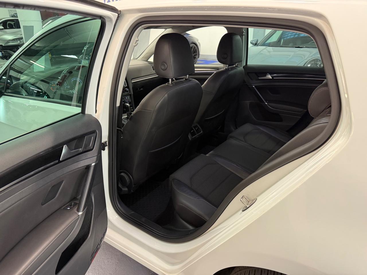 Volkswagen Golf Business 1.4 TGI DSG 5p. Highline BlueMotion