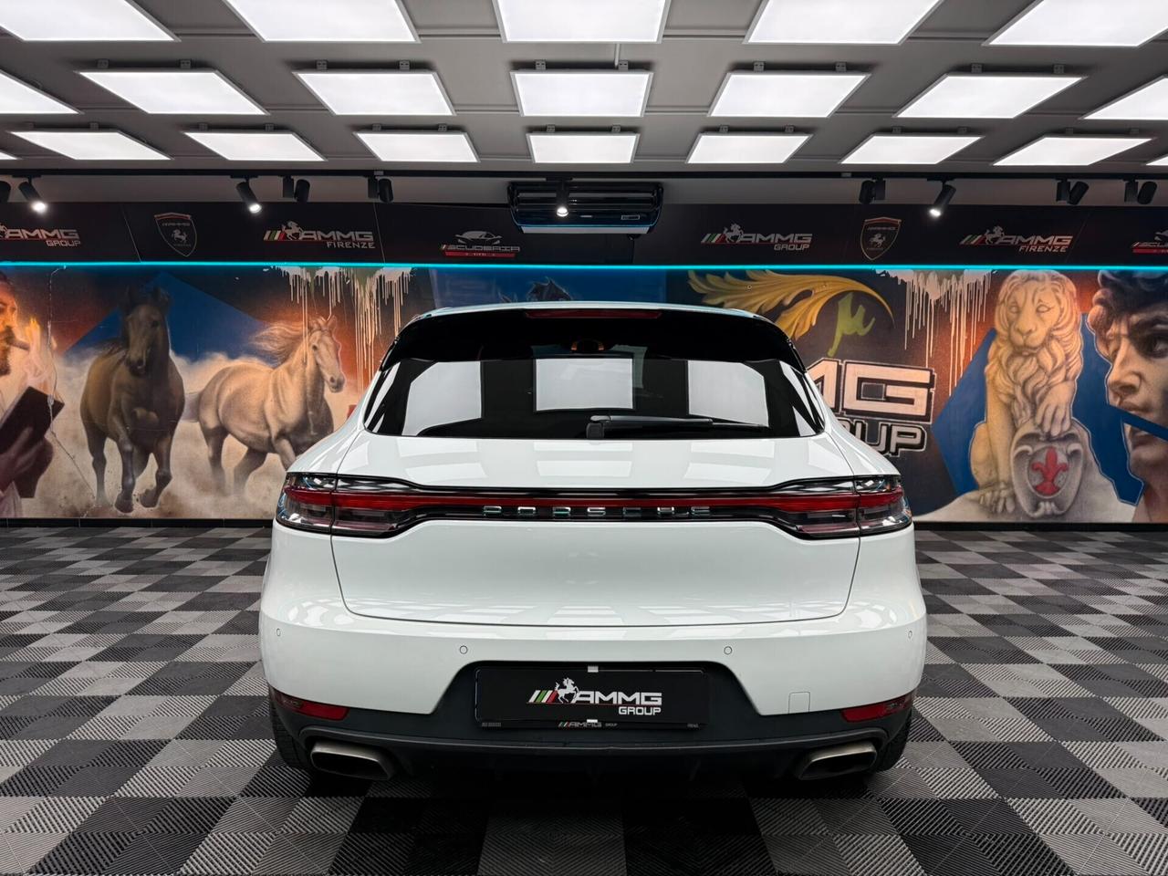 Porsche Macan 2.0 (642)