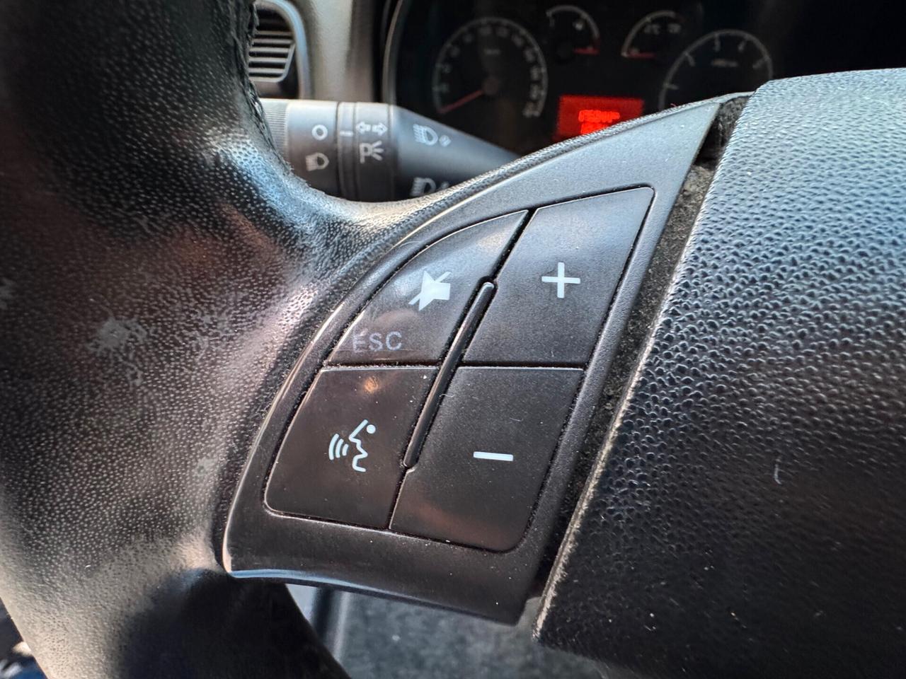 OPEL COMBO 1.6 CDTI 105 CV. 5 POSTI GANCIO TRAINO