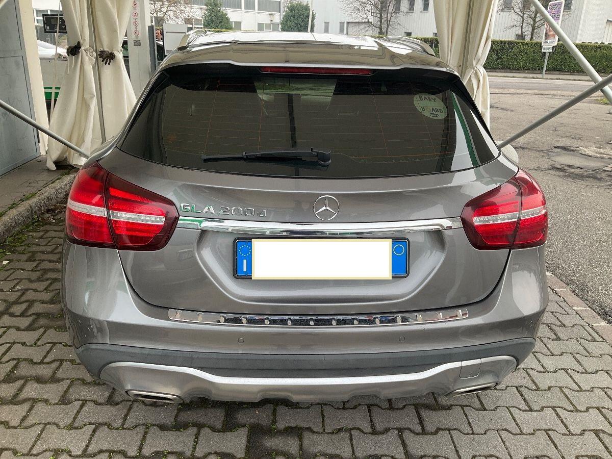 Mercedes-benz GLA 200D 135CV SPORT