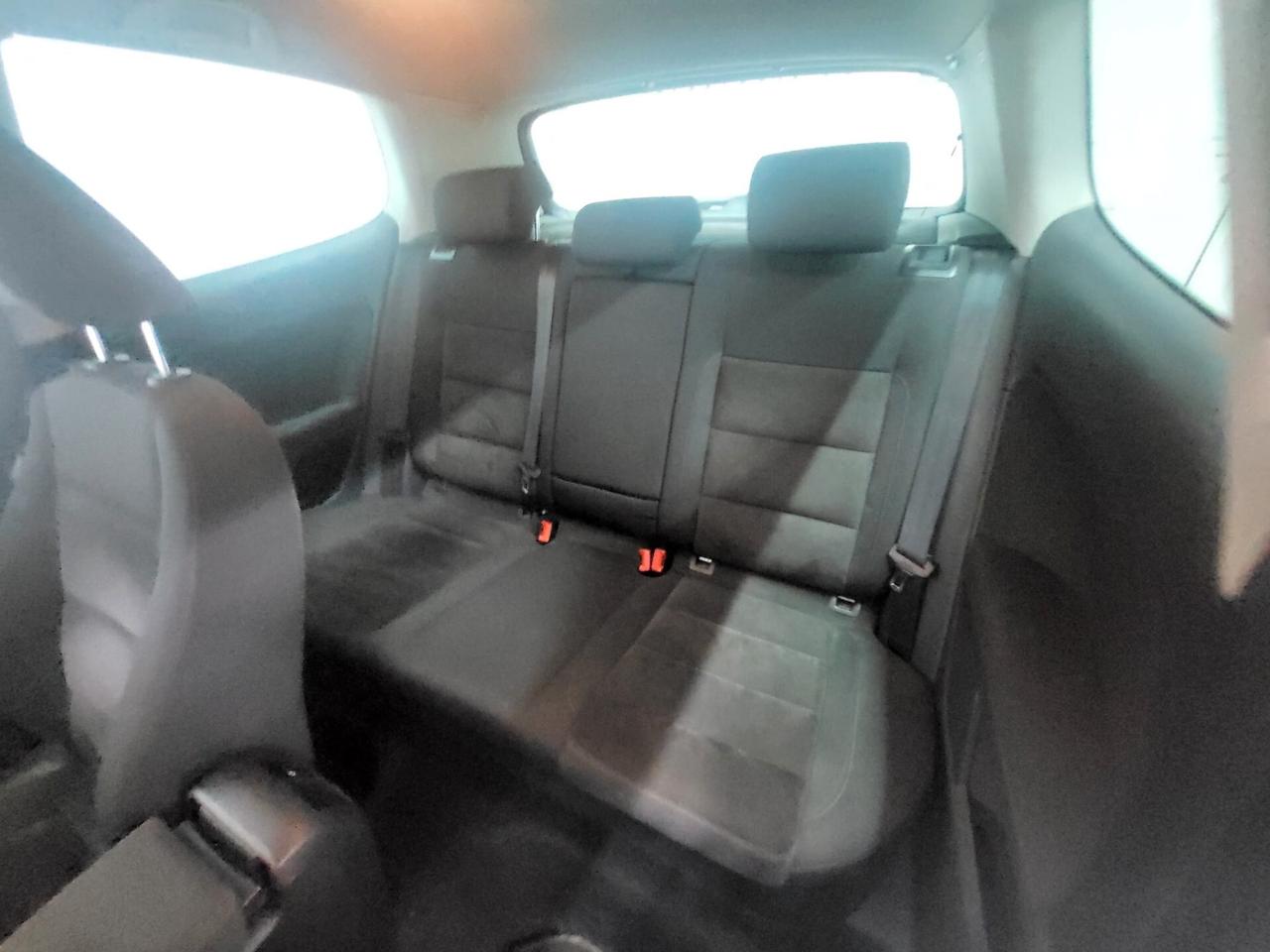 Volkswagen Golf Business 2.0 TDI 140CV 3p. Highline