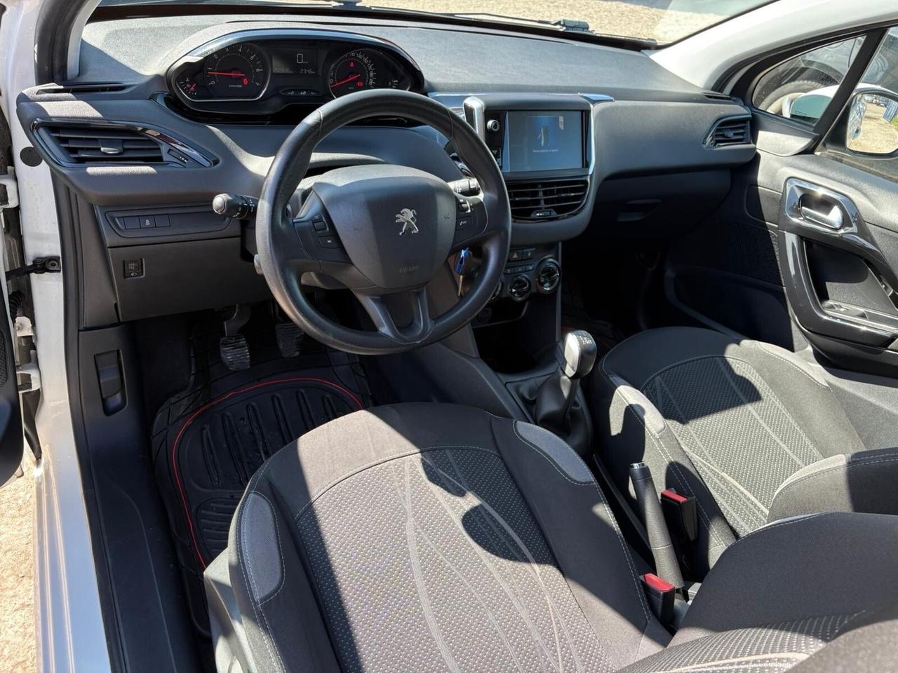 Peugeot 208 1.2 VTi 82 CV 3 porte Allure