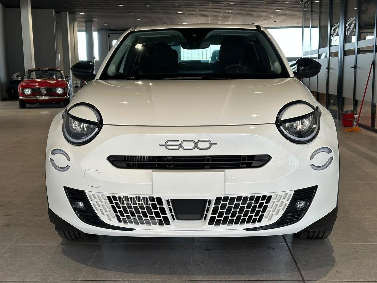 Fiat 600 Hybrid 110 CV DCT MHEV Icon