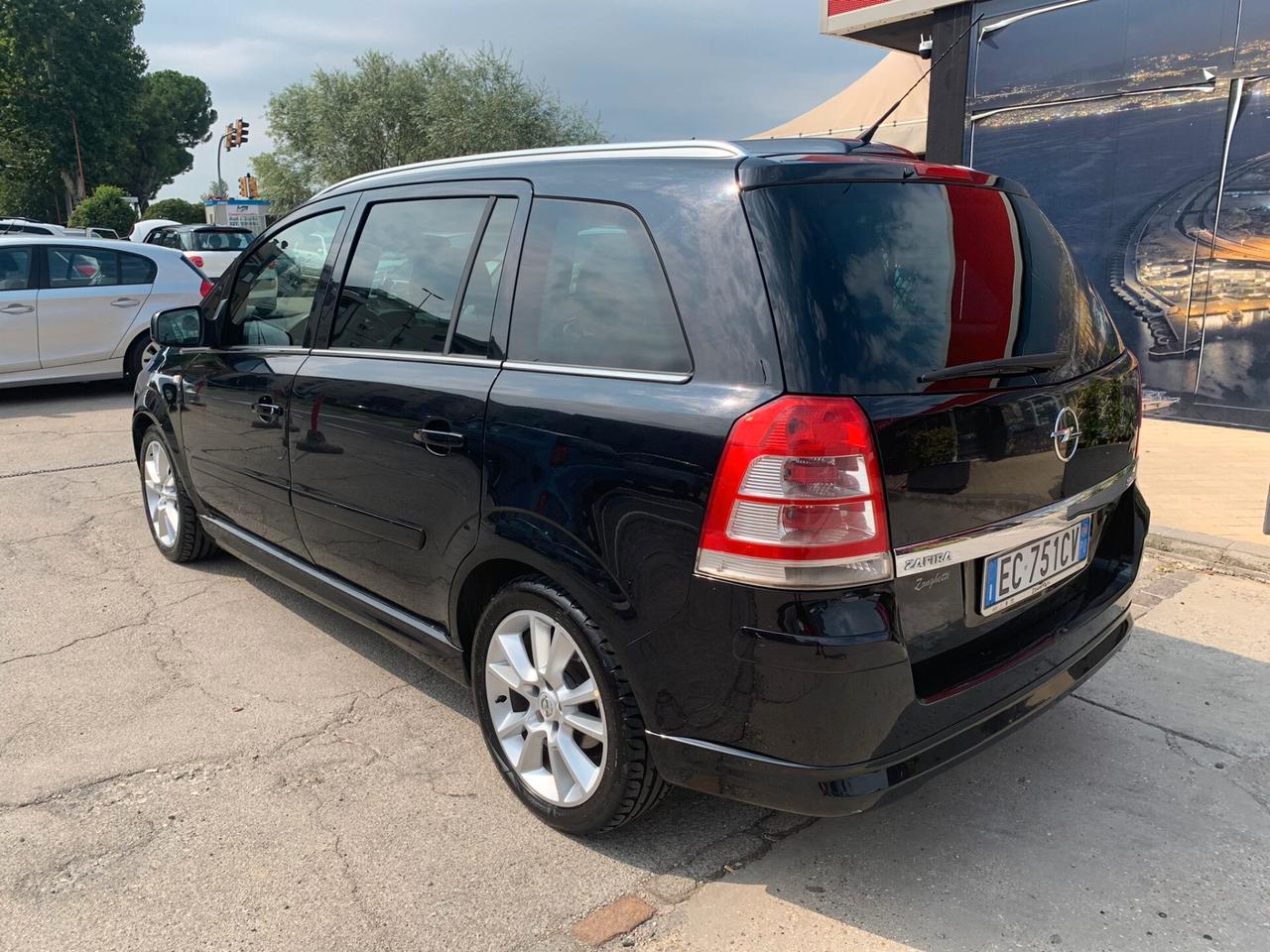 Opel Zafira 1.9 16V CDTI 150CV Cosmo