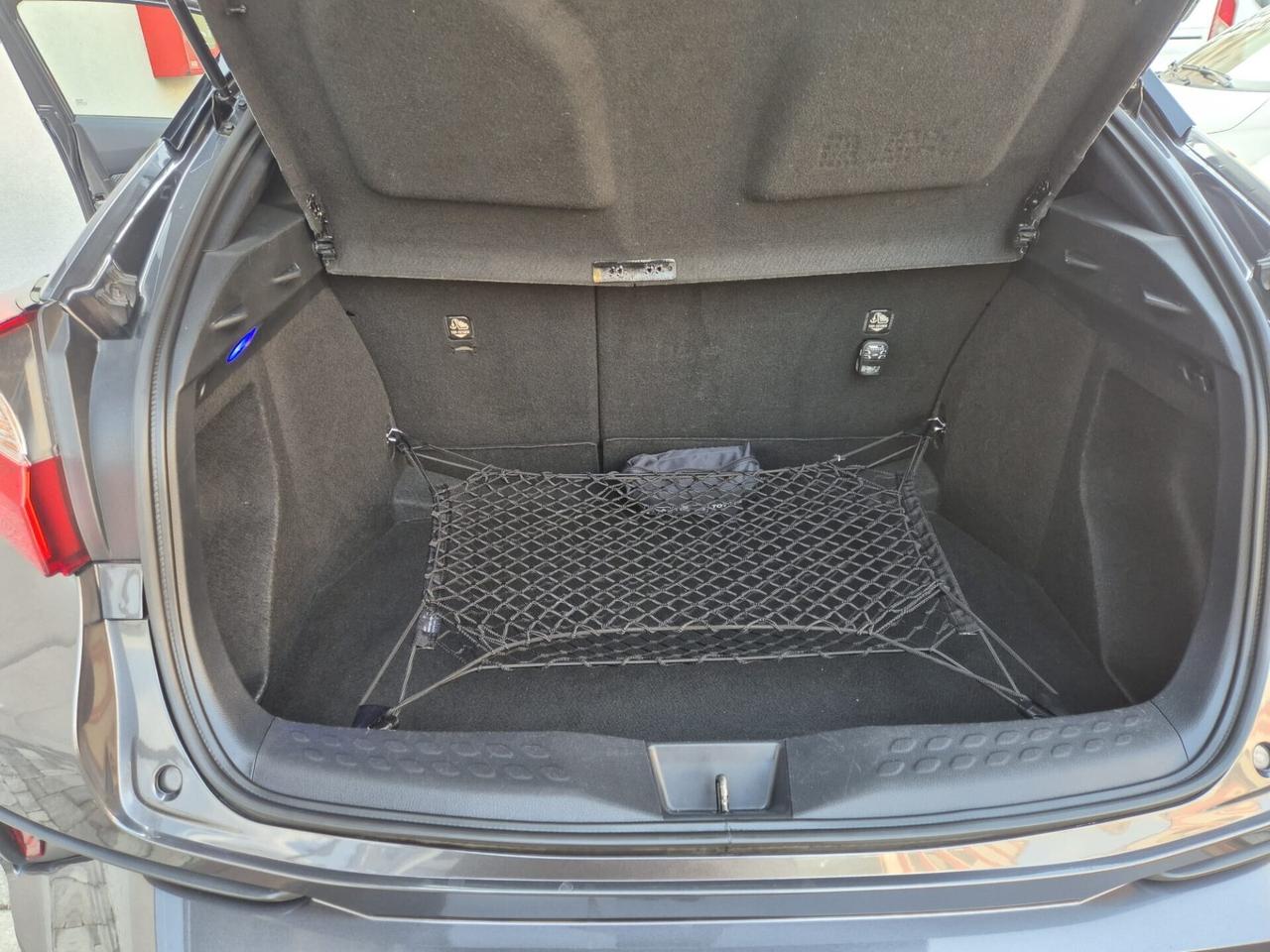 Toyota C-HR 1.8 Hybrid E-CVT Trend