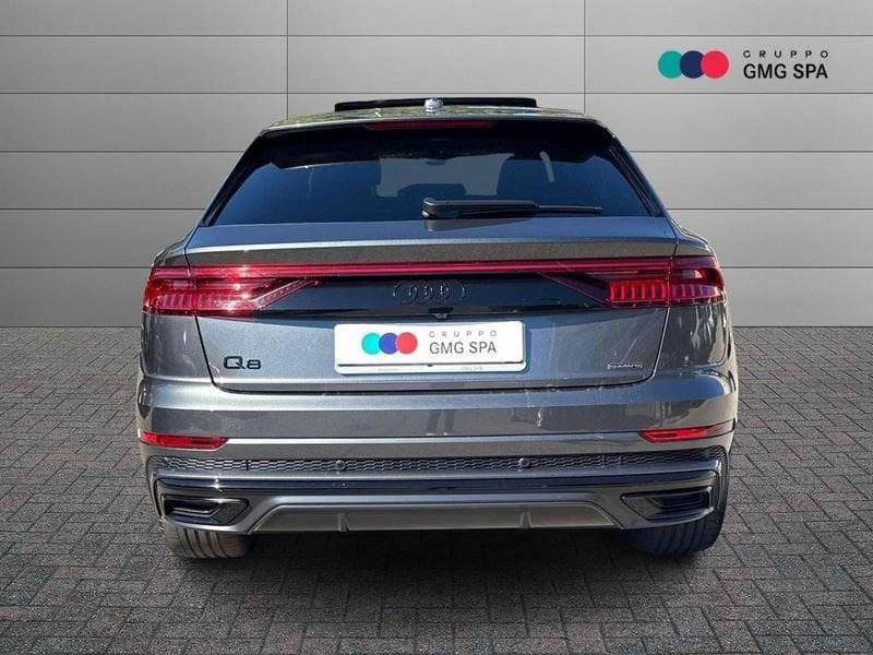 Audi Q8 55 3.0 tfsi mhev quattro tiptronic