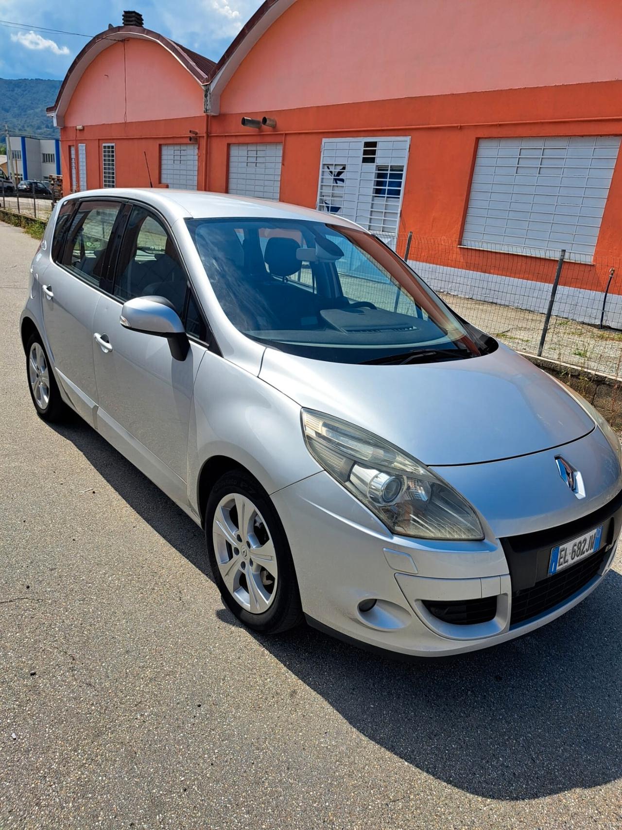 Renault Scenic Scénic X-Mod 1.6 dCi 130CV Dynamique