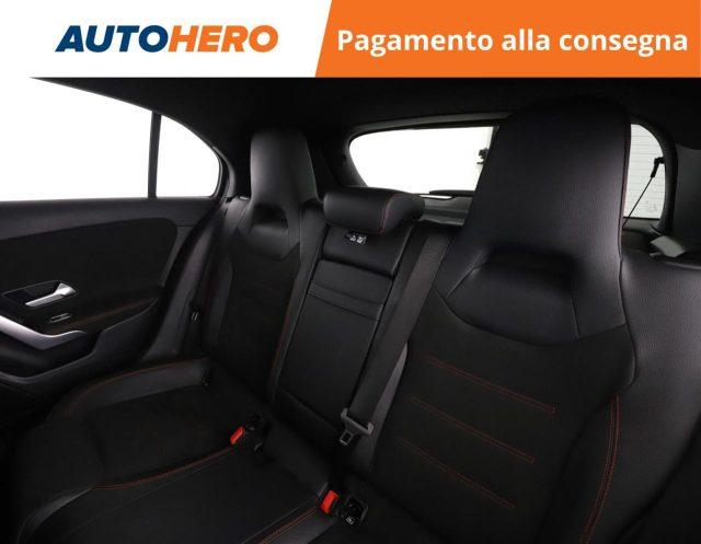 MERCEDES-BENZ A 180 Automatic Premium