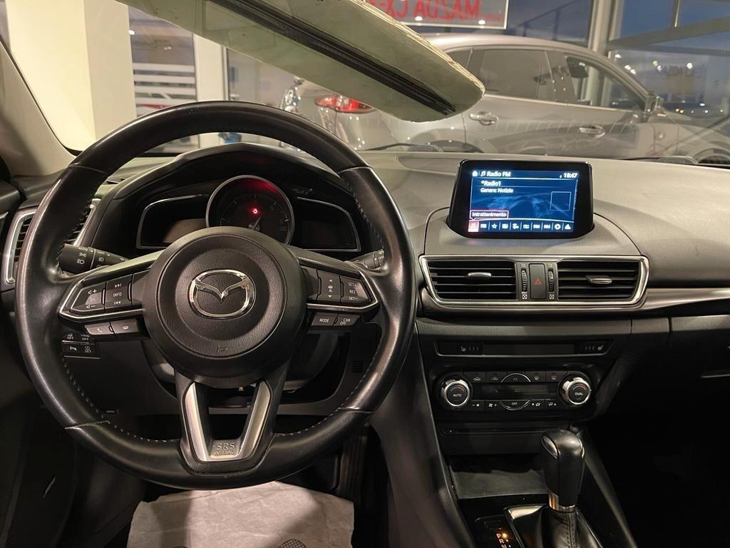 Mazda 3 EXCEED 1.5 Skyactiv-D Aut.