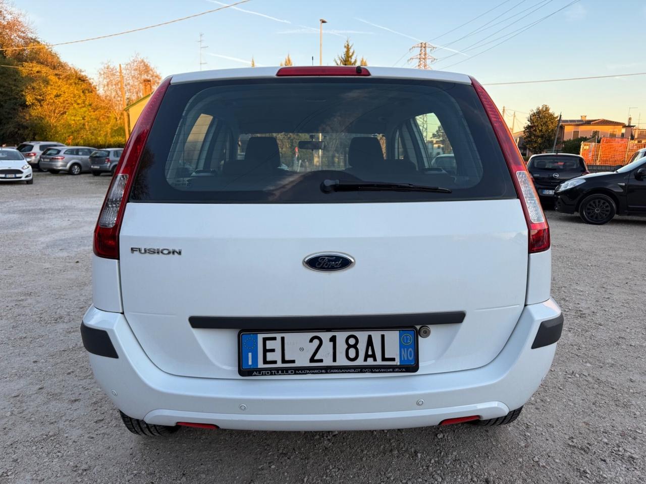 Ford Fusion 1.4 16V 5p. Garanzia