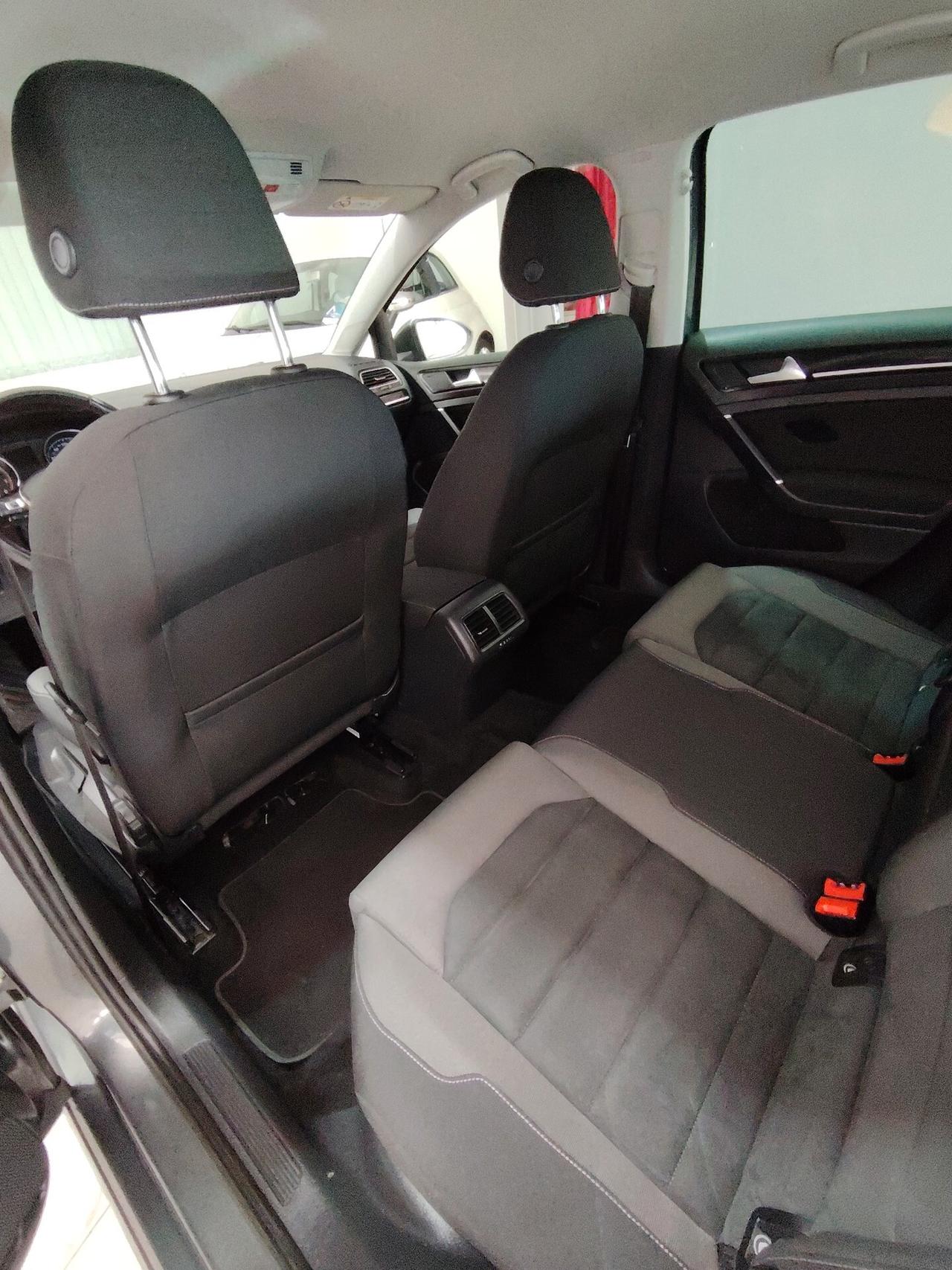 Volkswagen Golf 1.5 TGI 5p. Highline BlueMotion Technology