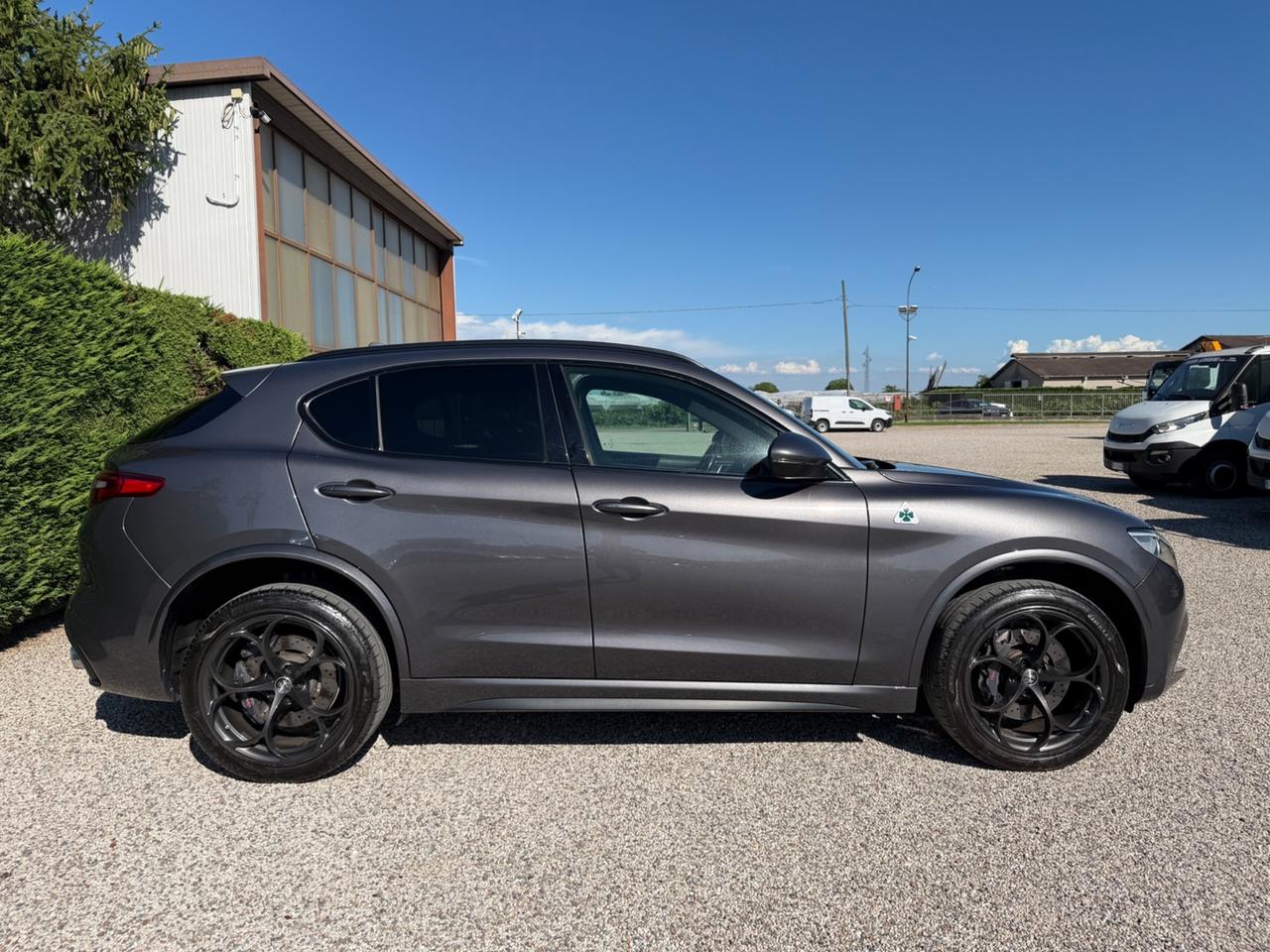 Alfa Romeo Stelvio 2.9 Bi-Turbo V6 510 CV AT8 Quadrifoglio