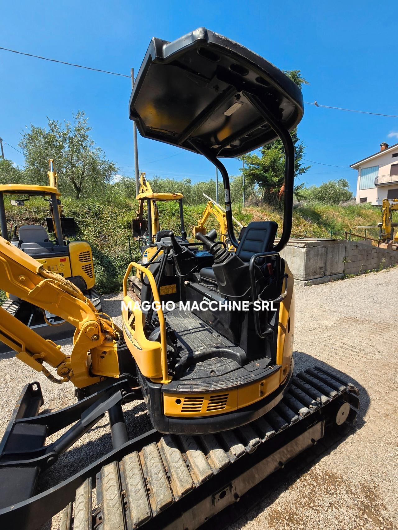 Miniescavatore YANMAR VIO30-5