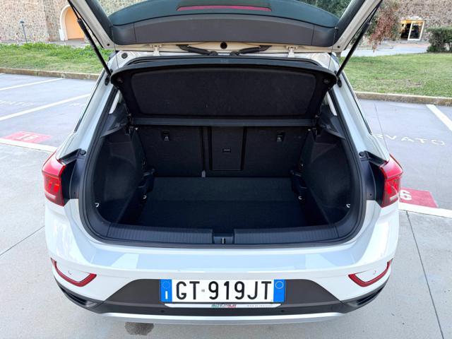 VOLKSWAGEN T-Roc TSI LIFE+NAVI+PARK AUTOMATICO+VIRTUAL+BICOLOR